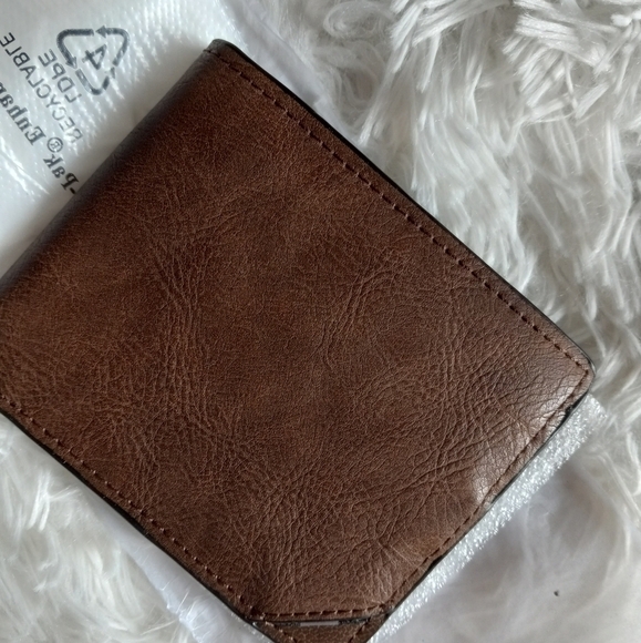 MEN'S ALDO BIFOLD WALLET - Picture 1 of 5